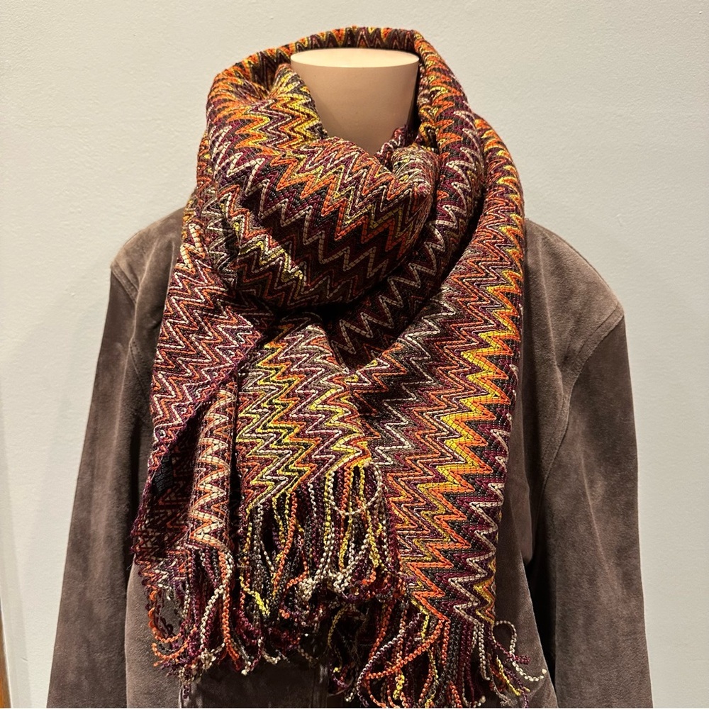 Missoni Zigzag Wool Blend Scarf in a multi color Brown orange and yellow pattern - Picture 2 of 6